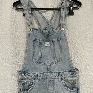Pull & Bear women’s M overalls